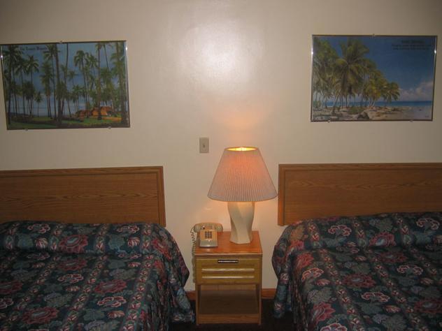 Knotty Pine Motel Salisbury Rum bild